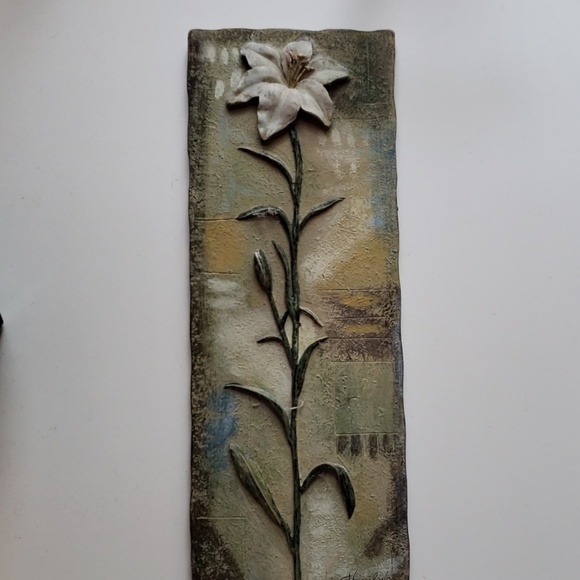 unknown Wall Decor Flower Resin Wall Plaques Poshmark